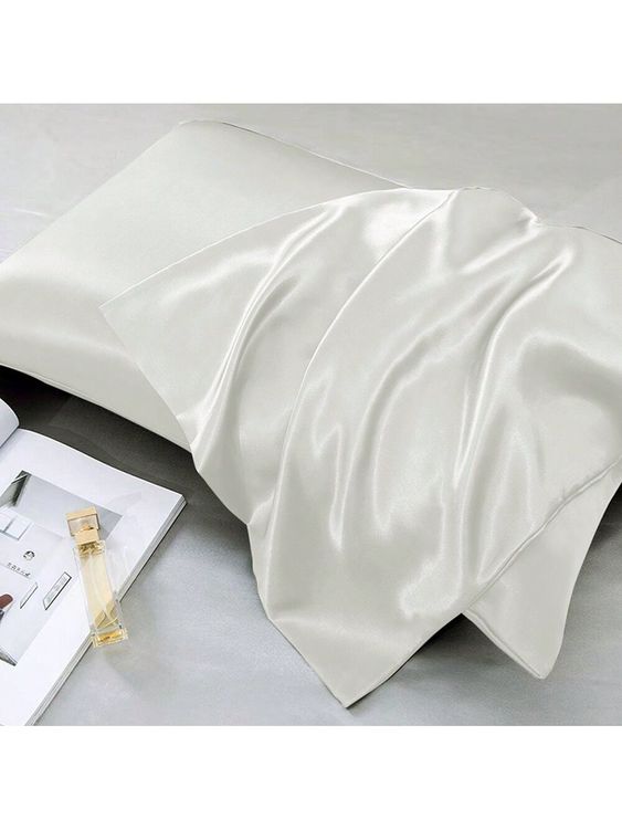 ENCHANTING OFF - WHITE SILK PILLOWCASE - Hair Fam